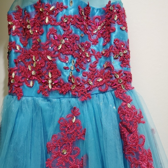 Evening dresse for Quinceanera, sweet 16, homecoming - Picture 2 of 3